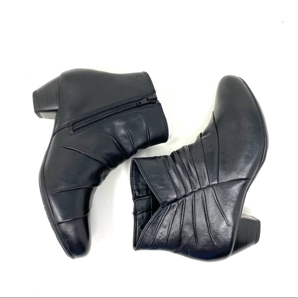 Josef Seibel Women's Amy 07 Ankle Boot black leather side zip - Picture 7 of 8